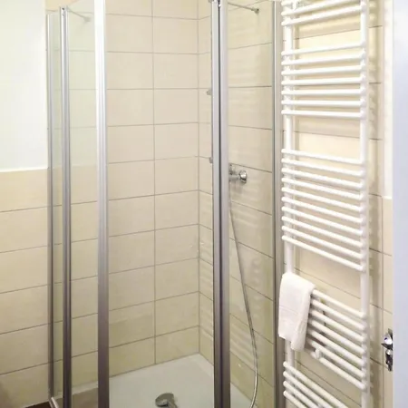 Am Heidensee In Schwerin, Cleaning Included *