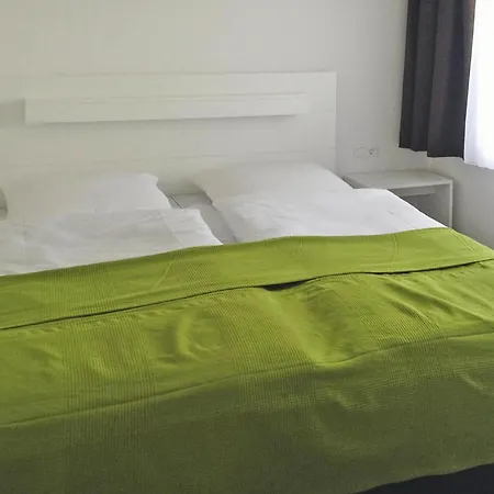 Am Heidensee In Schwerin, Cleaning Included * Schwerin (Mecklenburg-Vorpommern)